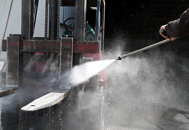 Best Roof Power Washing Services  in Macedonia, OH